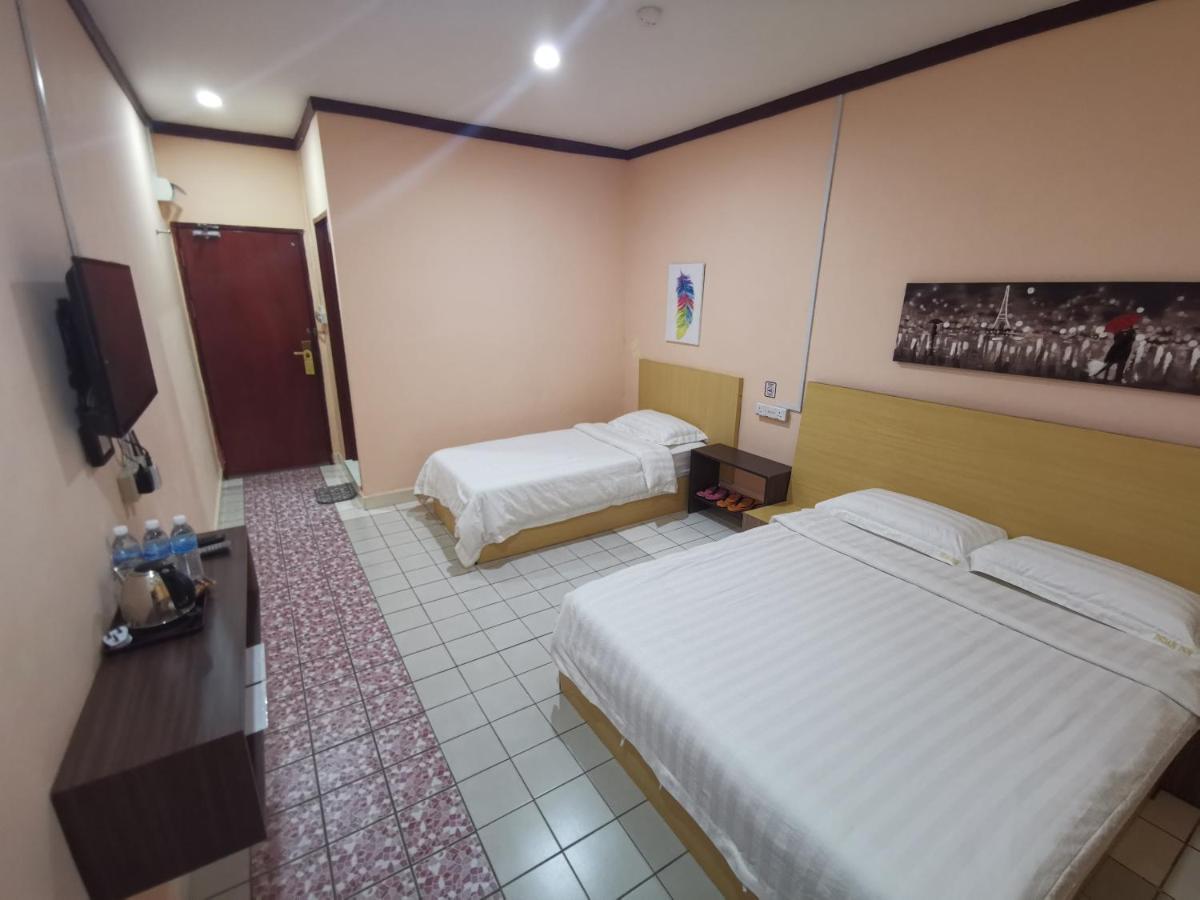 Indah Inn Тавау Екстериор снимка